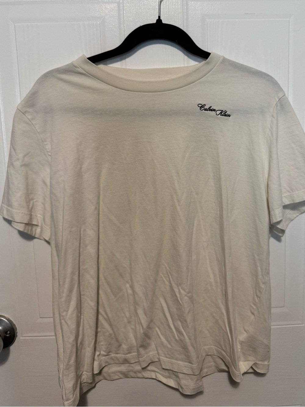 Calvin Klein Women’s Cream Short-Sleeve Logo T-Shirt